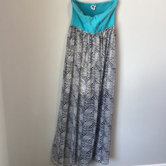 Roxy strapless maxi dress - Picture 2 of 6